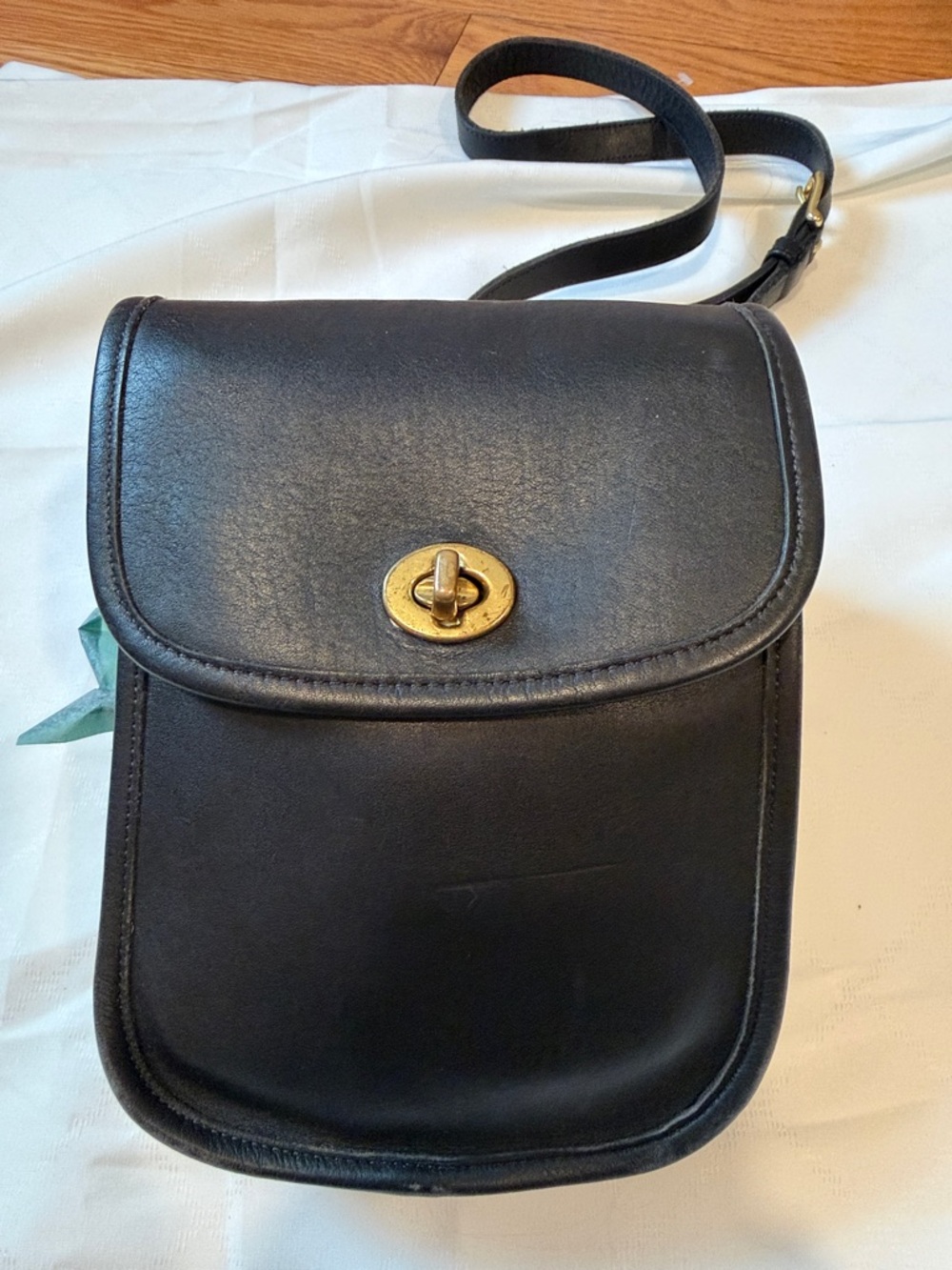 Classic Black Leather Crossbody with Gold Turnlock - Picture 2 of 9